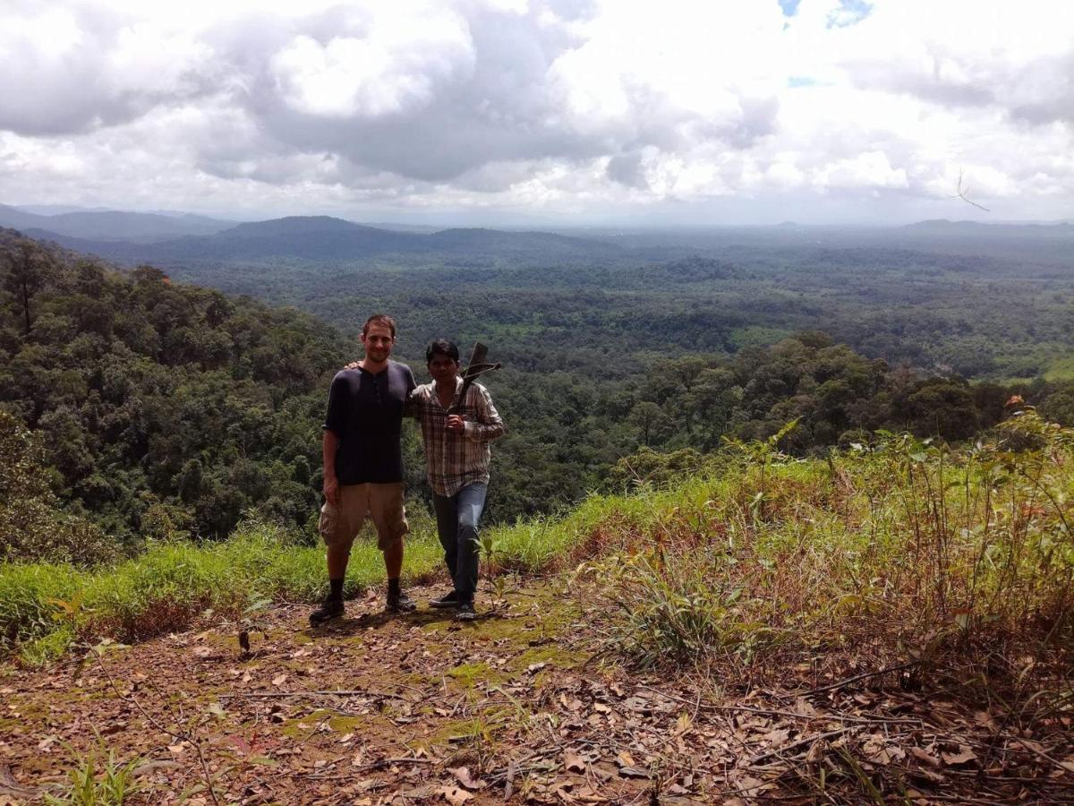 Ratanakiri Farmhouse&Trekking Banlung Bagian luar foto