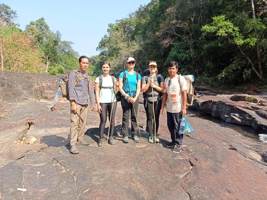 Ratanakiri Farmhouse&Trekking Banlung Bagian luar foto